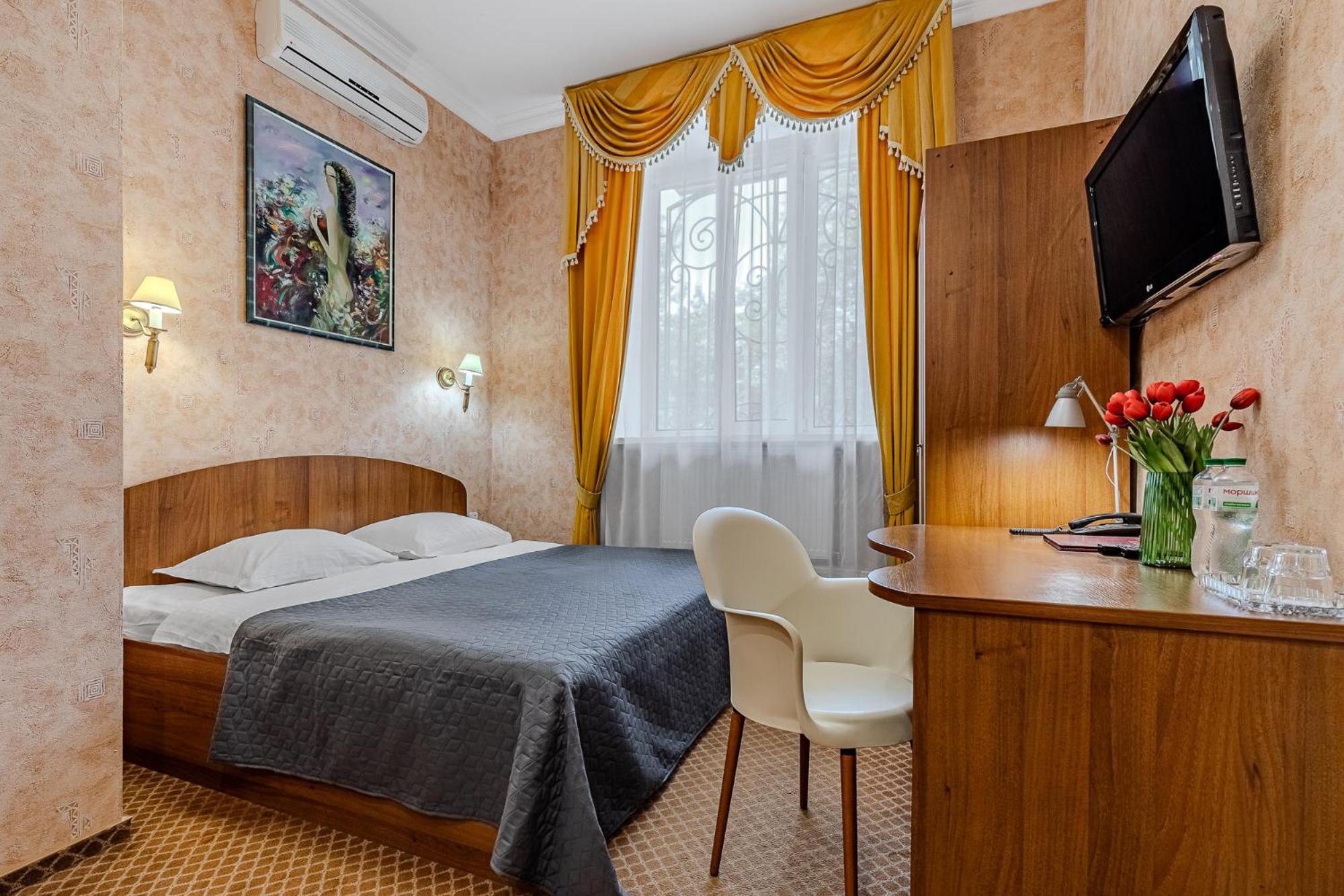 Gallery Hotel Gintama Apgrade เคียฟ ภายนอก รูปภาพ
